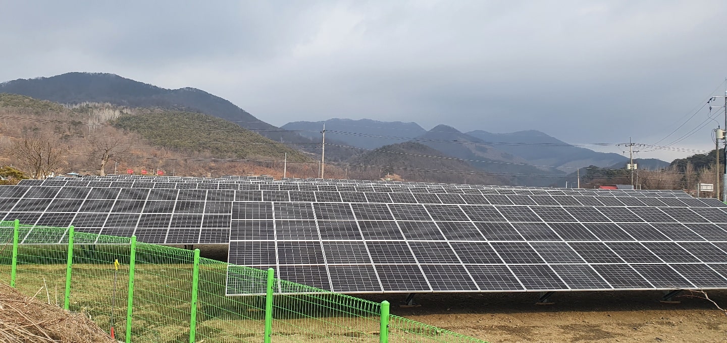 Image of solar panels