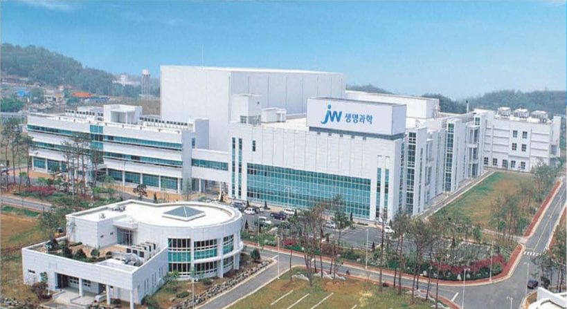Image of paranomic view of J company's corporate building