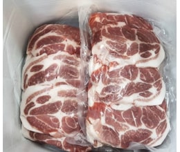 Image of vacuum package of raw pork processed by Vietnamese H company